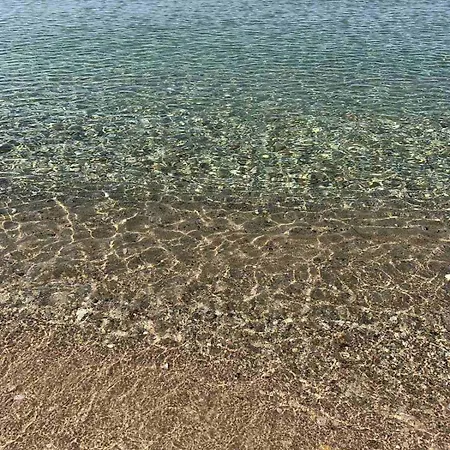 Apartment To Sea 2 *