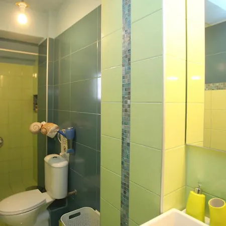 Apartment To Sea 2